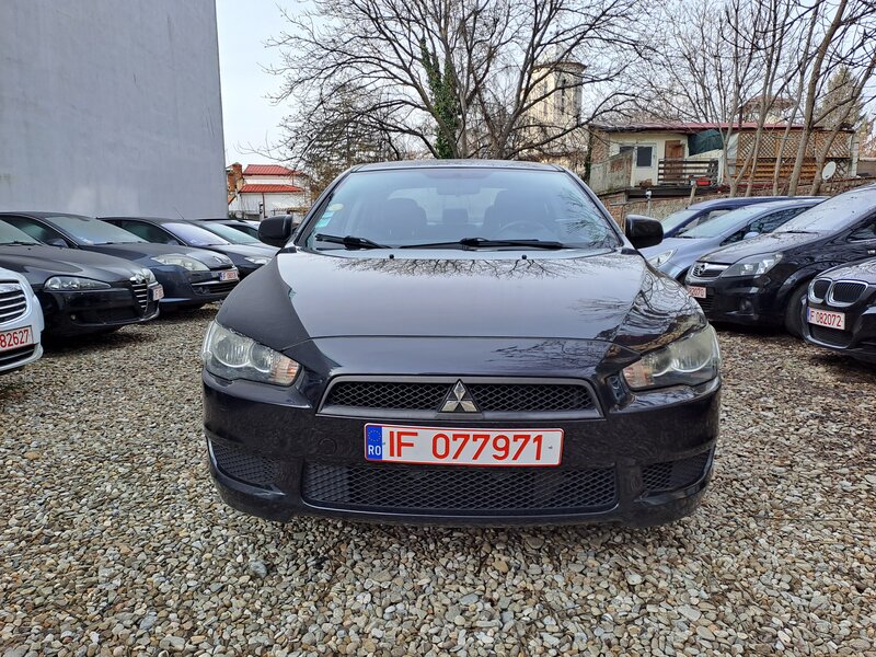 Mitsubishi Lancer